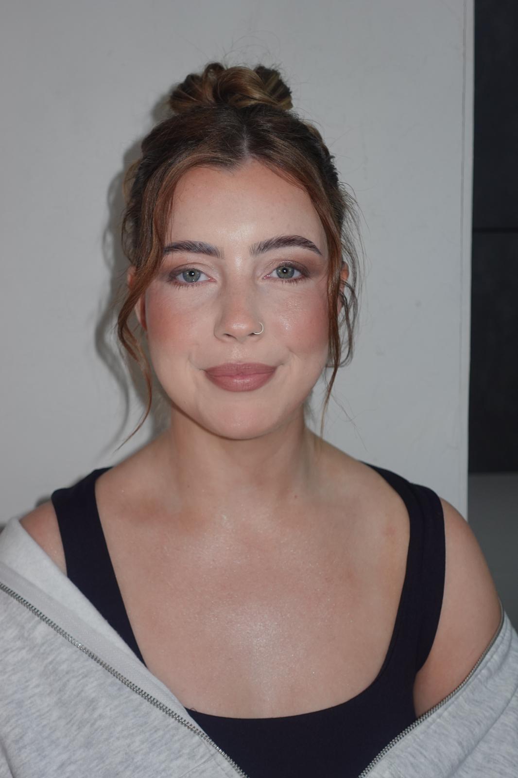 Finished natural glam makeup look